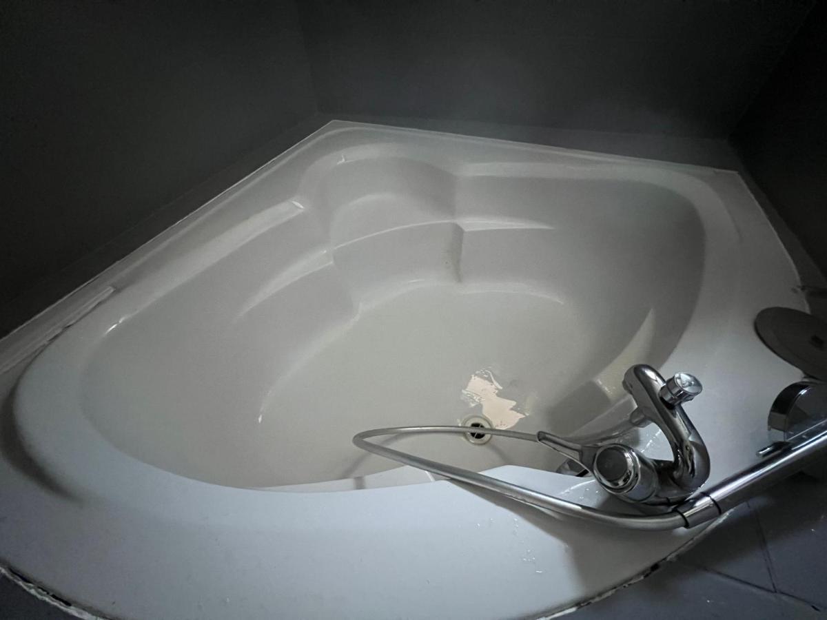 クルアンジュLa Plume Wifi Parking Un-Sejour-A-Partアパートメント エクステリア 写真